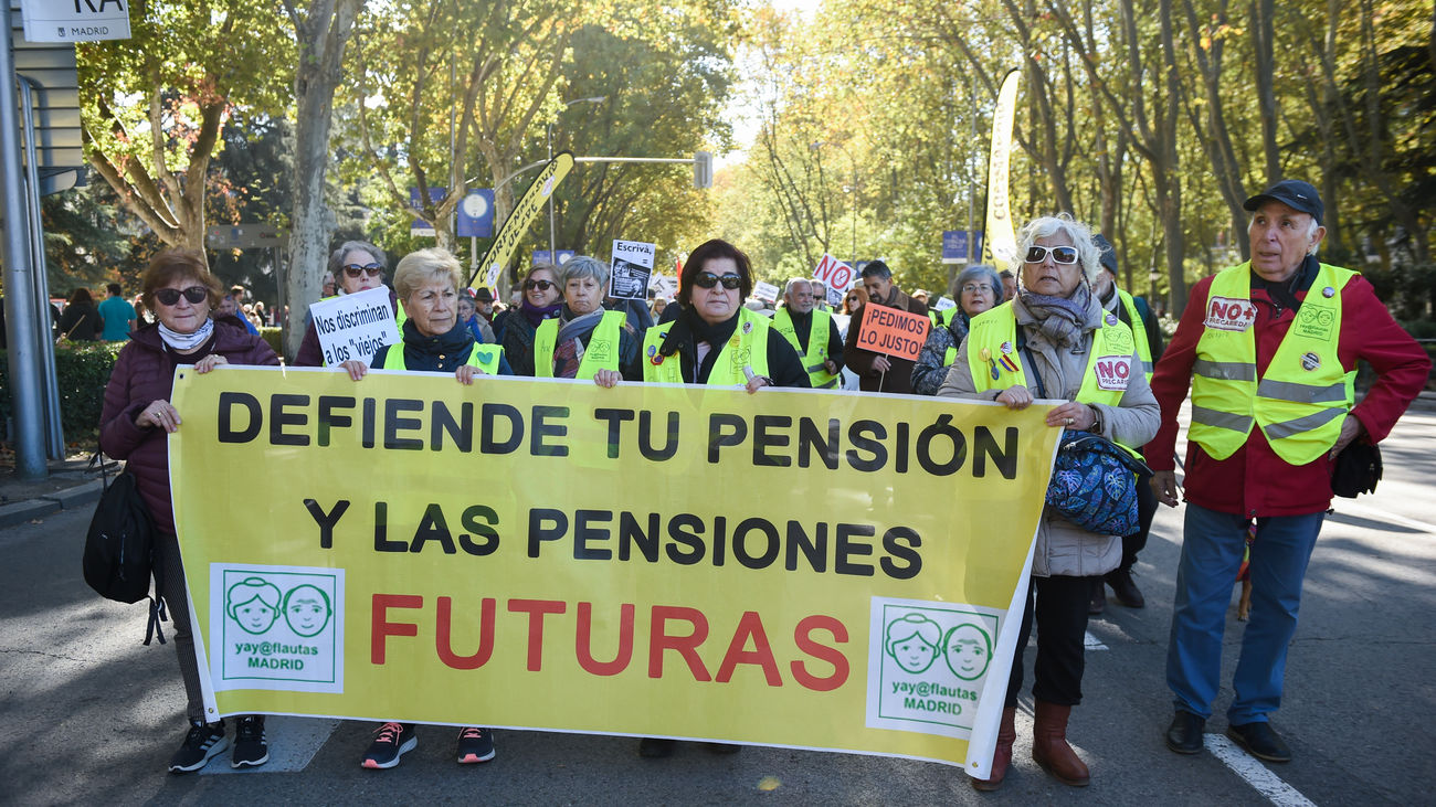 Ceoe Rechaza Pactar La Reforma De Las Pensiones Mientras Los Sindicatos