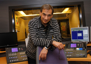 Presenta Curro Castillo