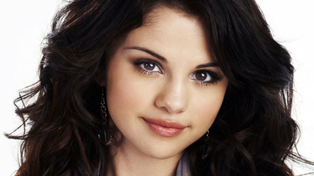 selenagomez470_2