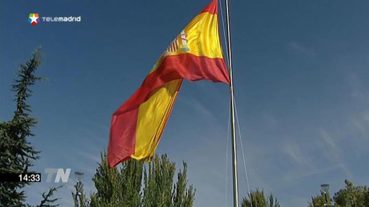 Pozuelo celebra su tradicional homenaje a la Bandera de España