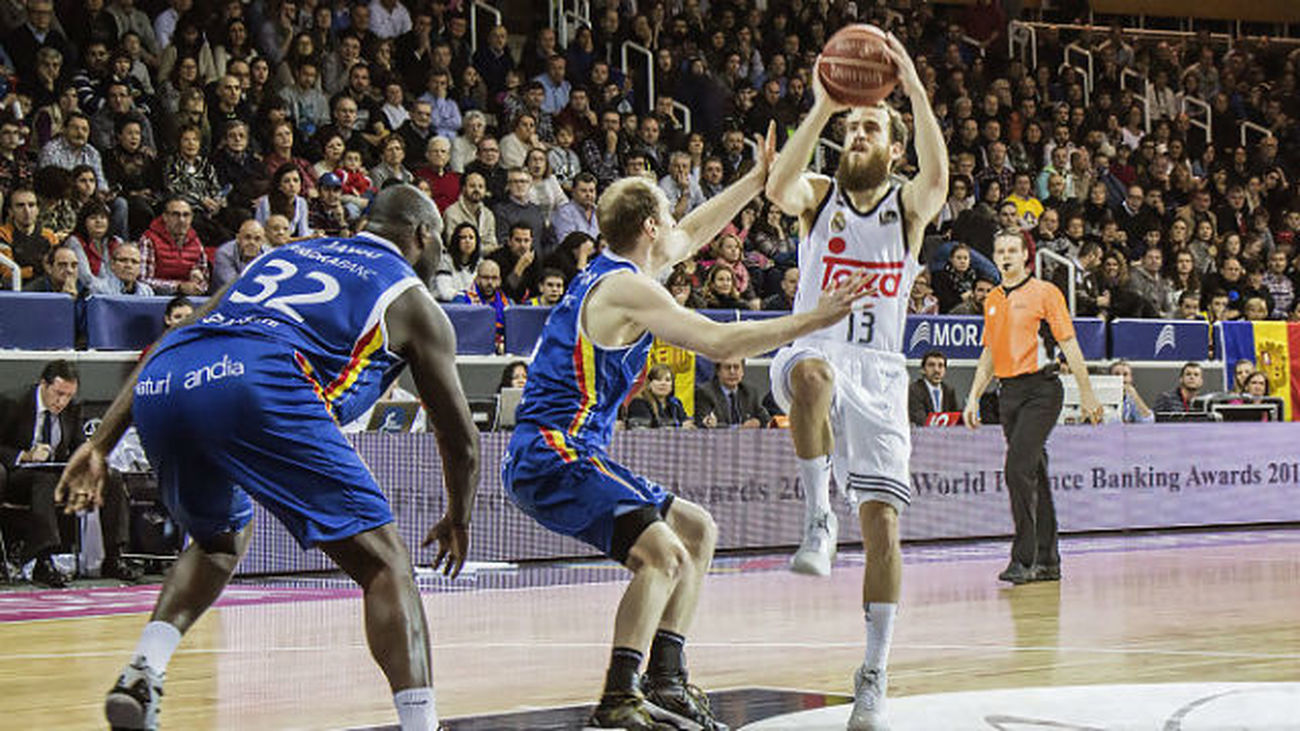 Sergio Rodríguez ante el Andorra