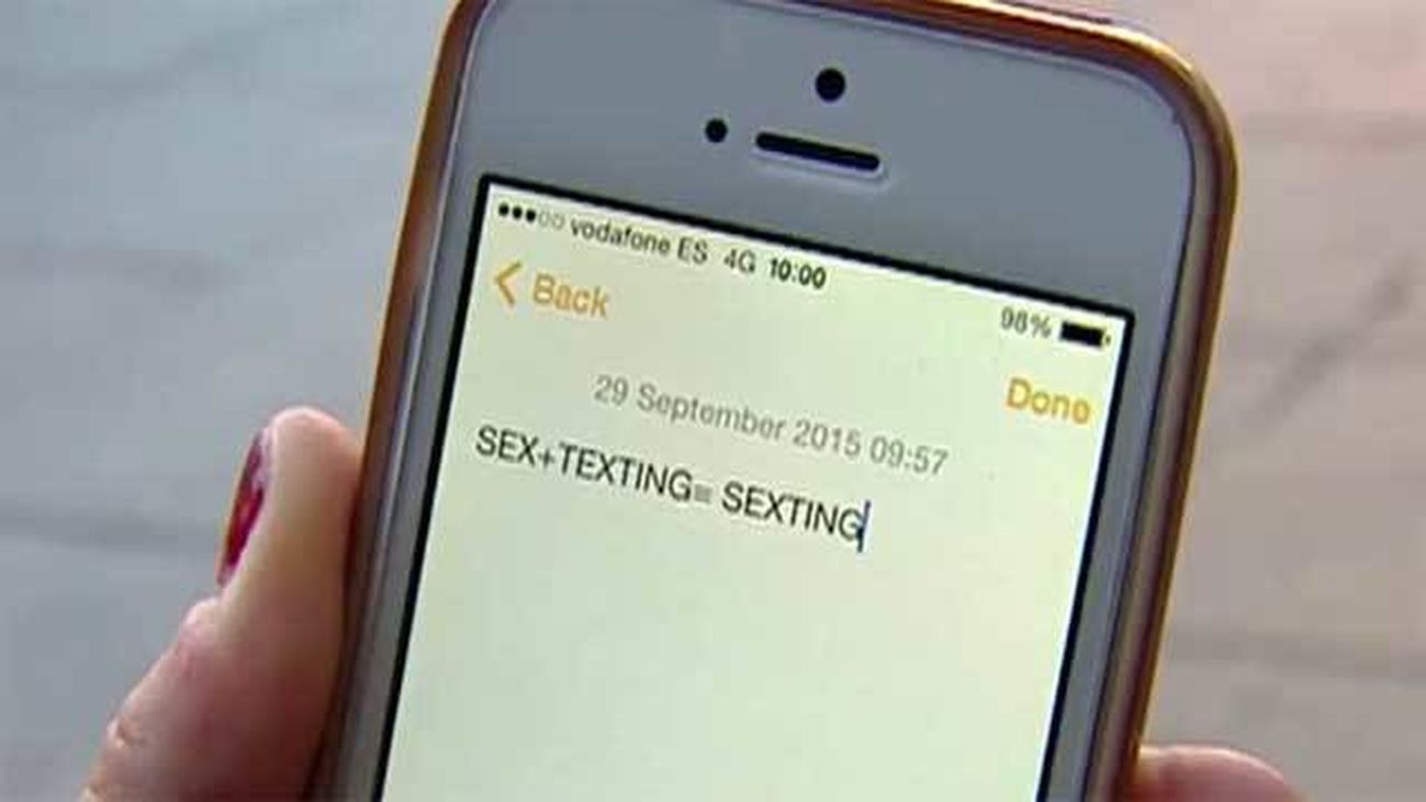 Sexting La Moda De Los Mensajes Picantes