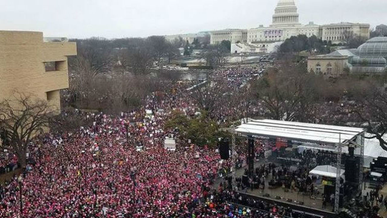 Centenares de miles de personas en la 'Marcha de las Mujeres' contra Trump