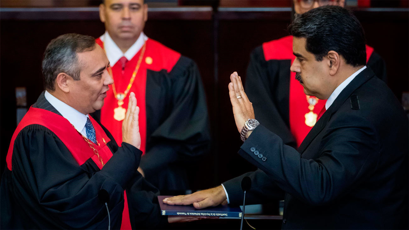 Maduro jura  su cargo y será presidente de Venezuela hasta 2025