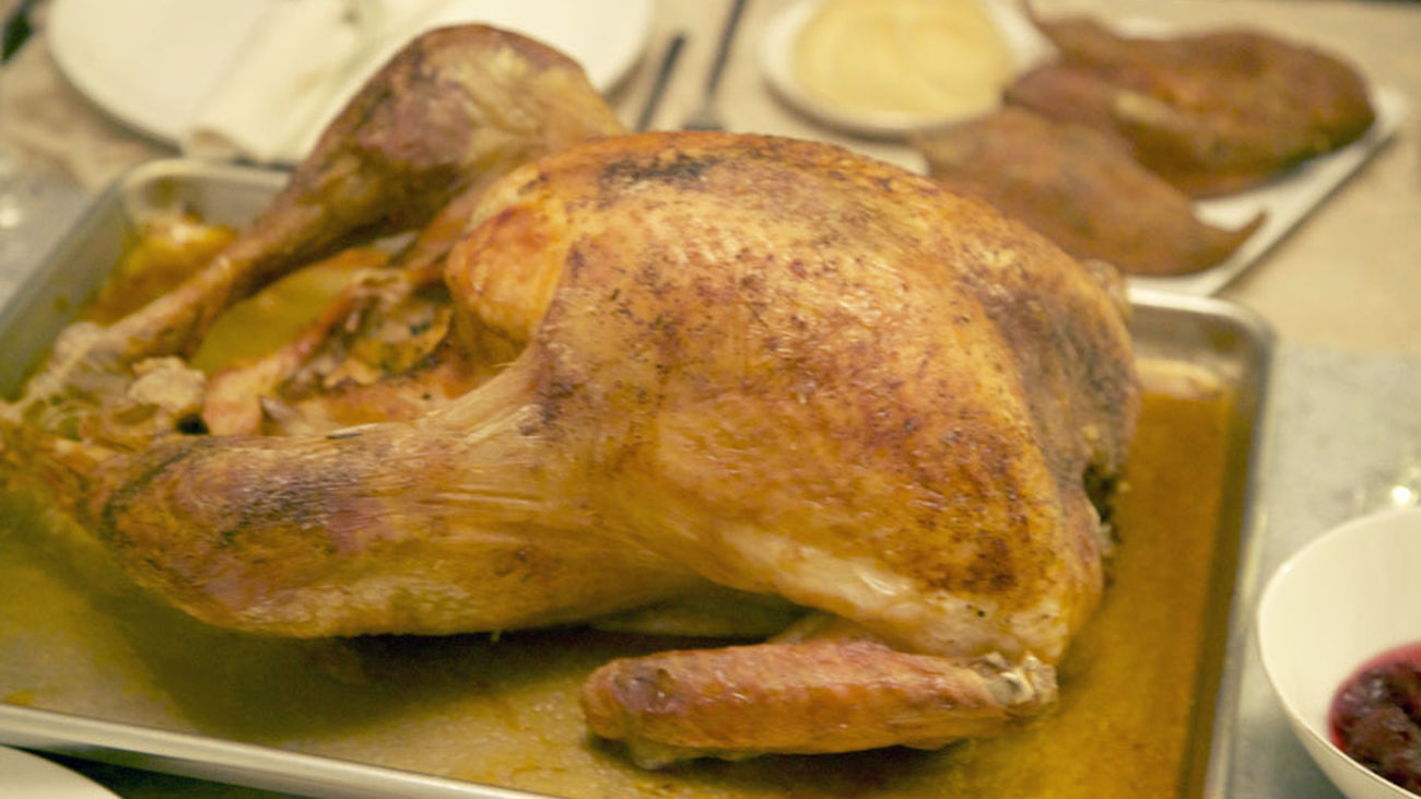 Recetas de cocina: Cómo hacer el pavo de acción de gracias de la familia  Wood