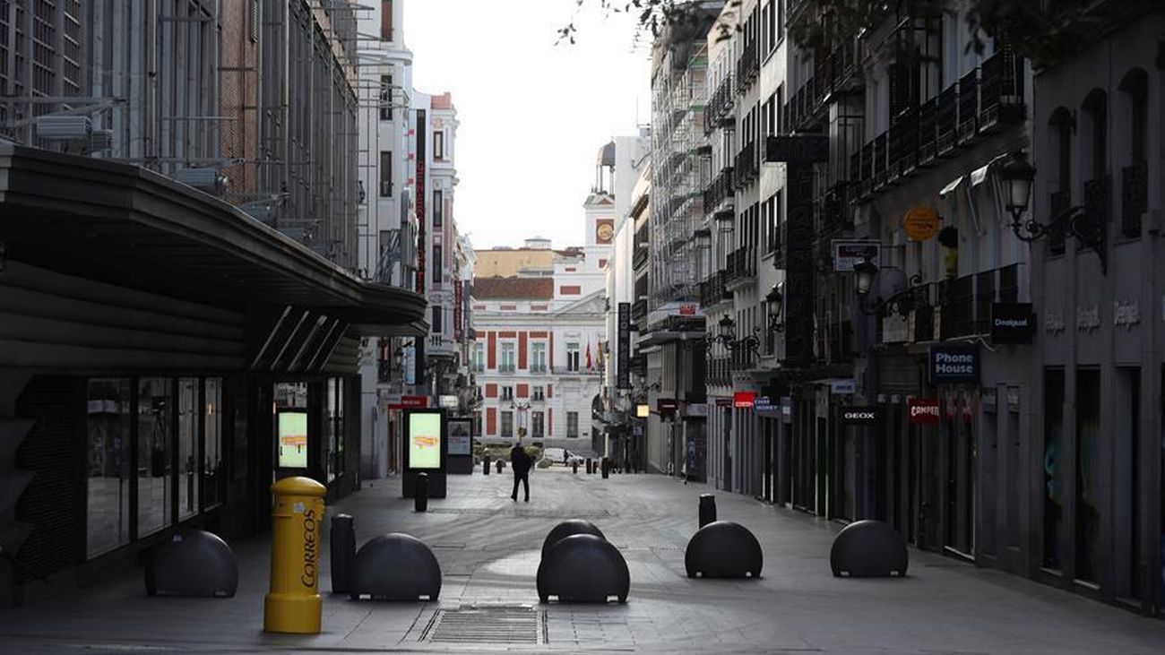 El cineasta de origen argentino Lucas Figueroa decidió salir a las calles de Madrid para rodar las imágenes inéditas de la ciudad vacía
