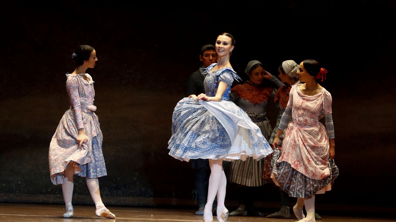 Cancelada la función de "Giselle" en Madrid por cuatro posibles positivos