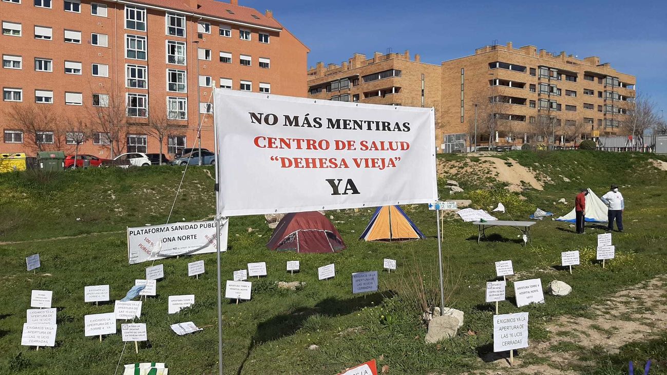 Acampada vecinal en San Sebastián para reclamar el centro de salud de Dehesa Vieja