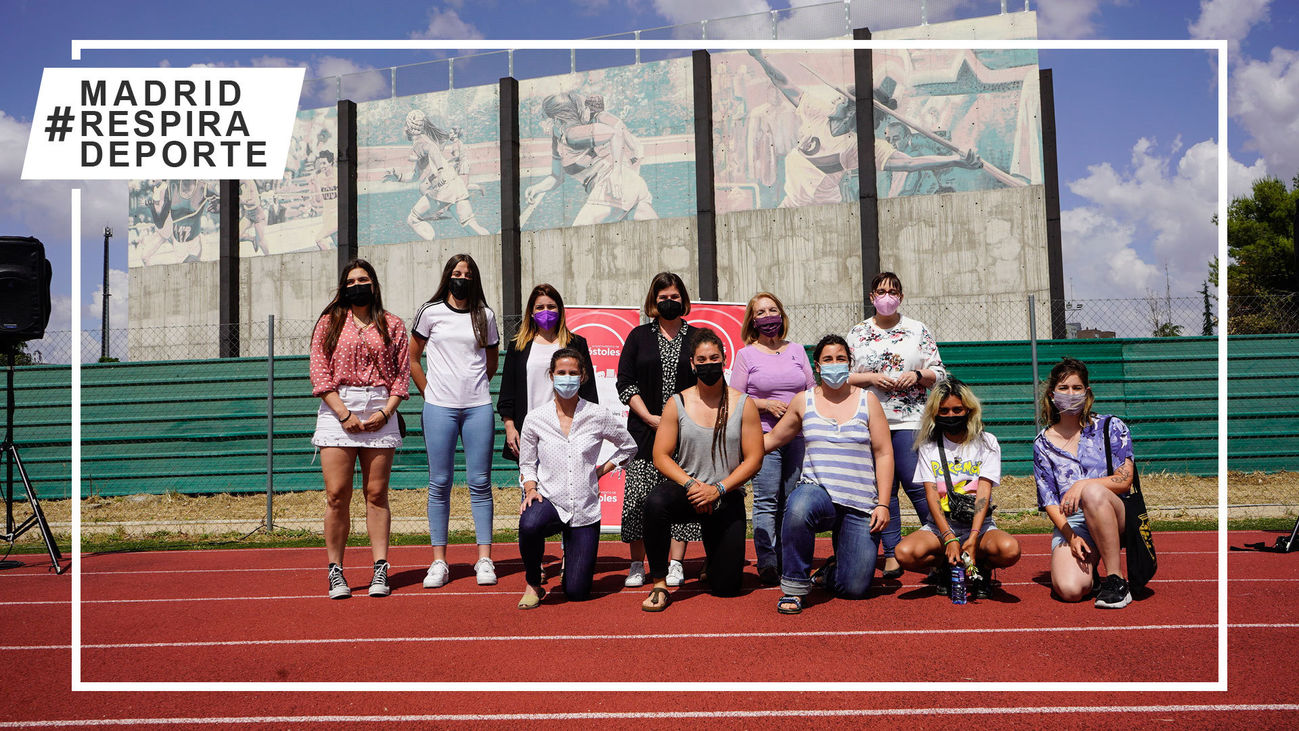 Mural 'Mujeres deportistas'