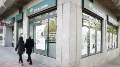 Caídos el servicio de pago y la banca digital de Unicaja