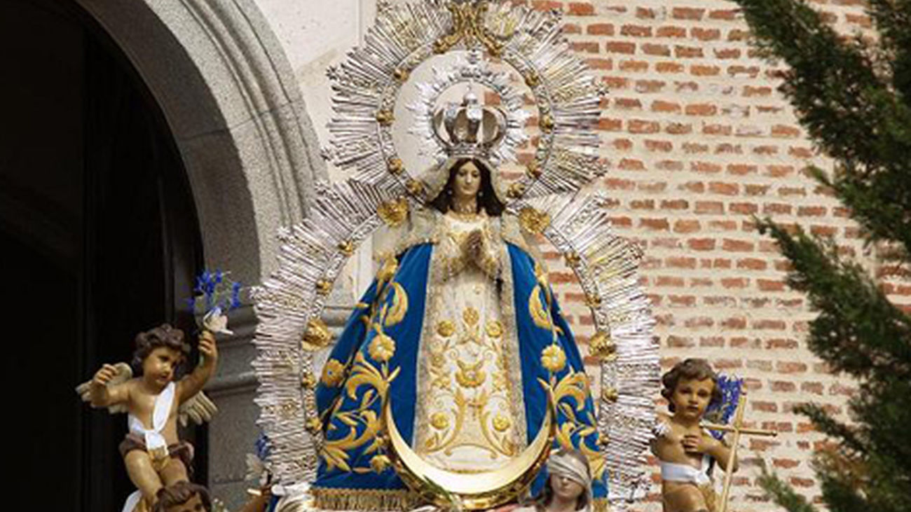 Imagen de la Virgen de los Ángeles durante las celebraciones patronales de Getafe