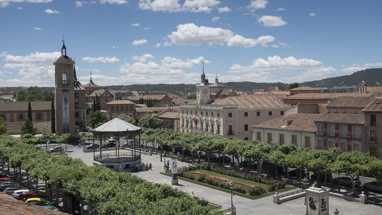 Vista de la Plaza de Cervantes y parte del casco histórico de Alcalá de Henares
