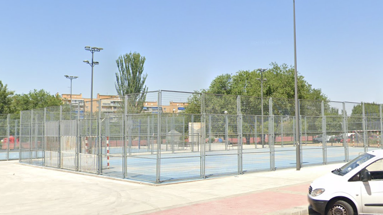 Instalaciones deportiva en la calle Dámaso Alonso, en Alcalá de Henares