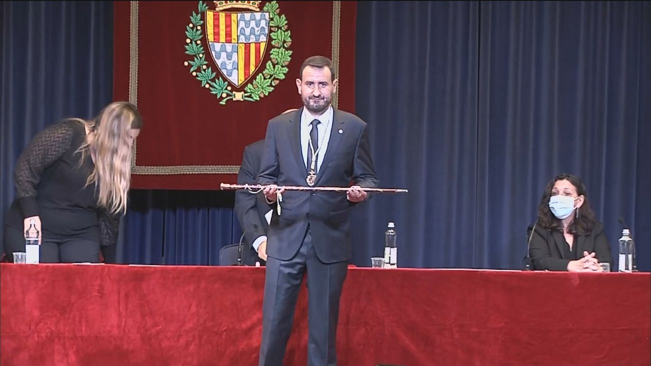 Rubén Guijarro Del Psc Recupera La Alcaldía De Badalona Tras La Moción