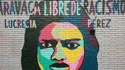 El mural en homenaje a Lucrecia Pérez se quedará en su actual ubicación de Aravaca