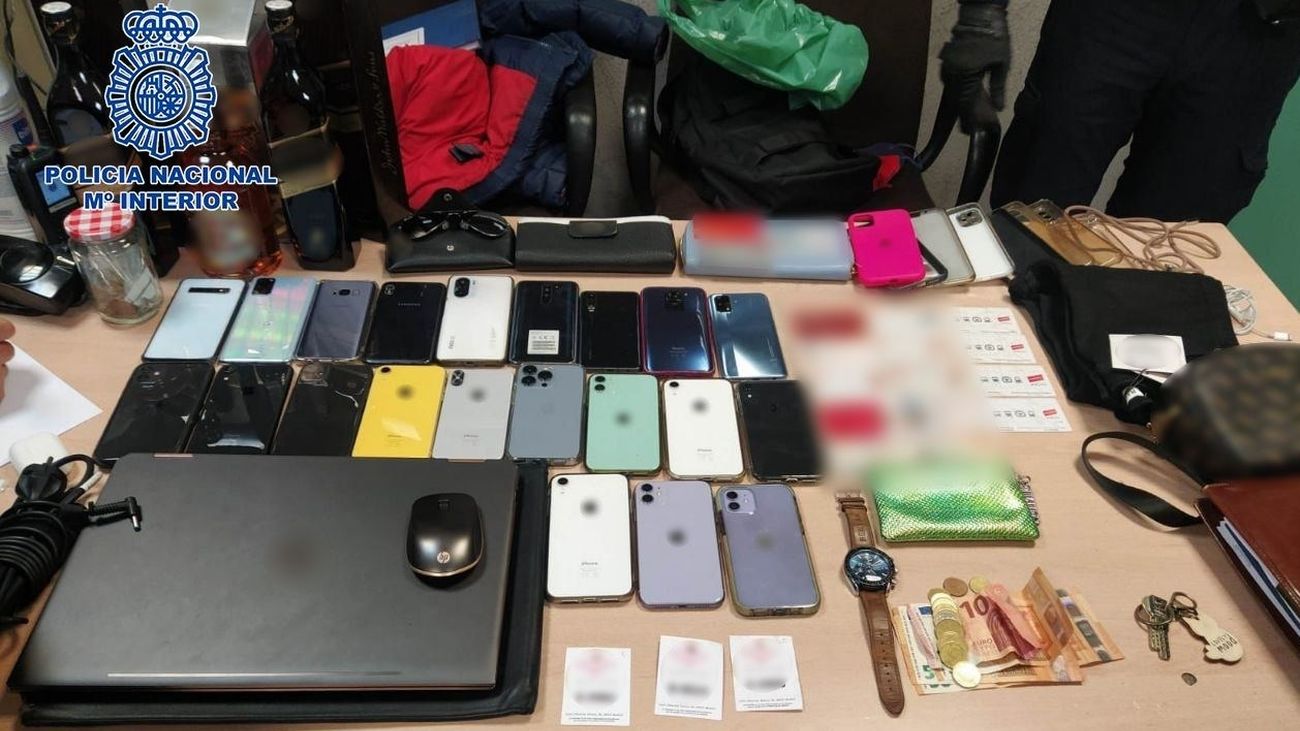 Material recuperado por la Policía Nacional tras los robos en la discoteca de Chamberí