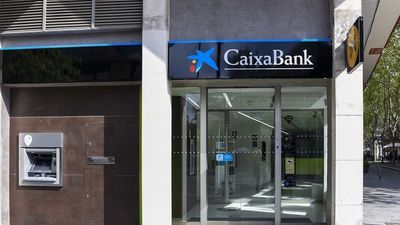 CaixaBank gana 3.659 millones hasta septiembre, un 48,2 % más