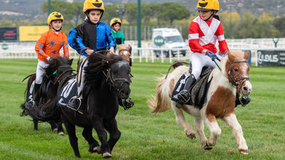 Juegos, talleres, paseos en poni.. y los Reyes Magos, todo para los niños en el Family Day del Hipódromo de Madrid