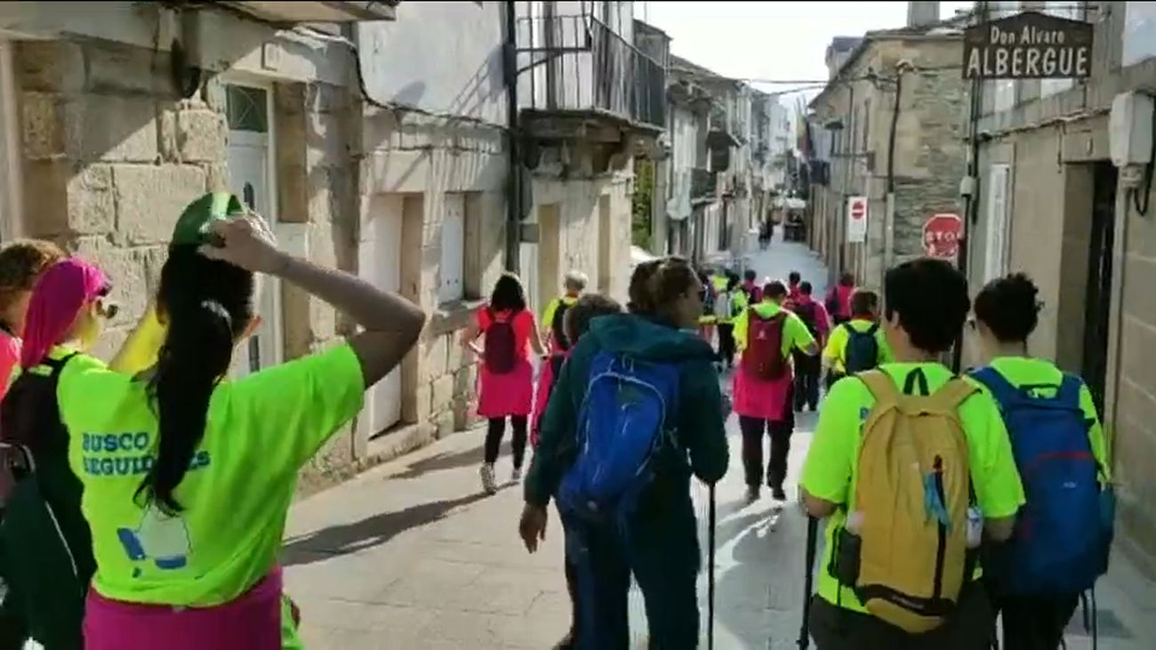 16 women with breast cancer from Hospital de La Princesa start the Camino de Santiago