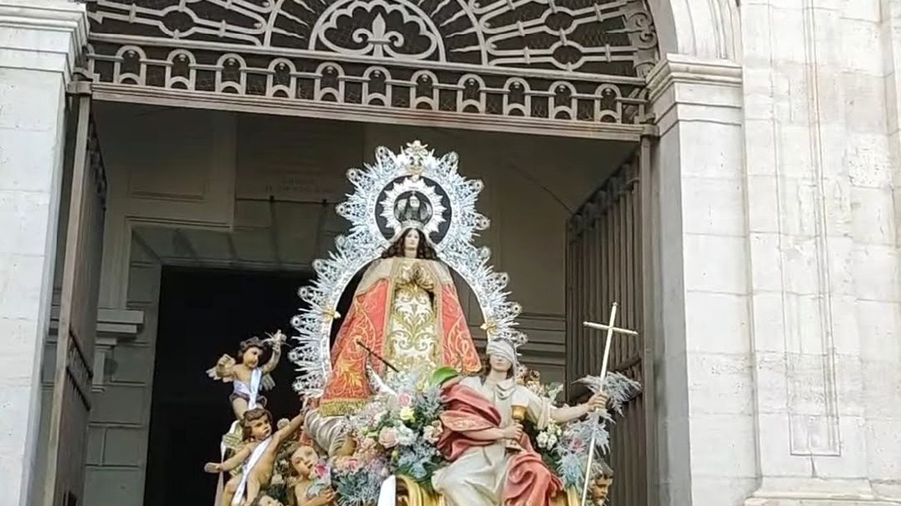 Subida de la Virgen al Cerro de Los Ángeles