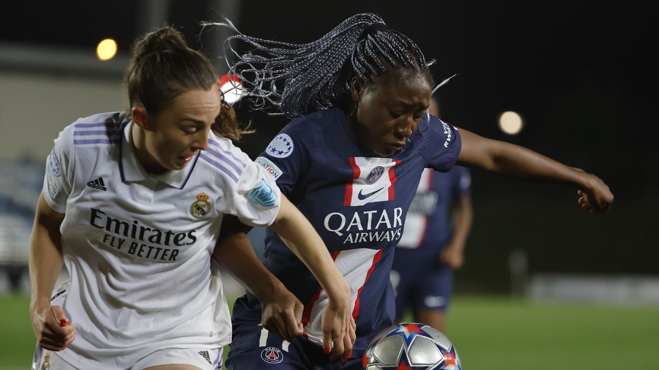 Carolina Weir ante el PSG