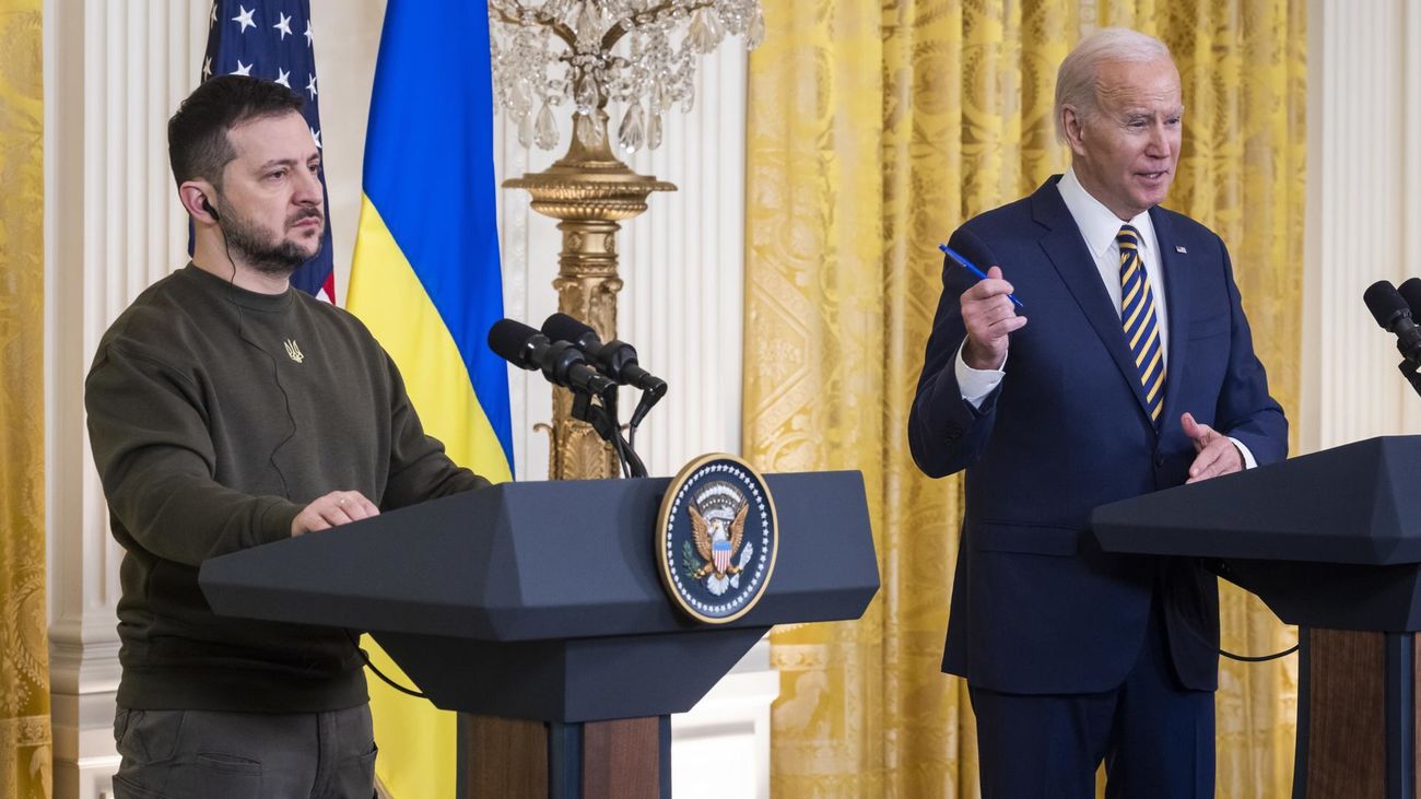 El presidente de Estados Unidos, Joe Biden y su homólogo ucraniano Volodímir Zelenski, en la conferencia de prensa ofrecida por los mandatarios en la Casa Blanca.