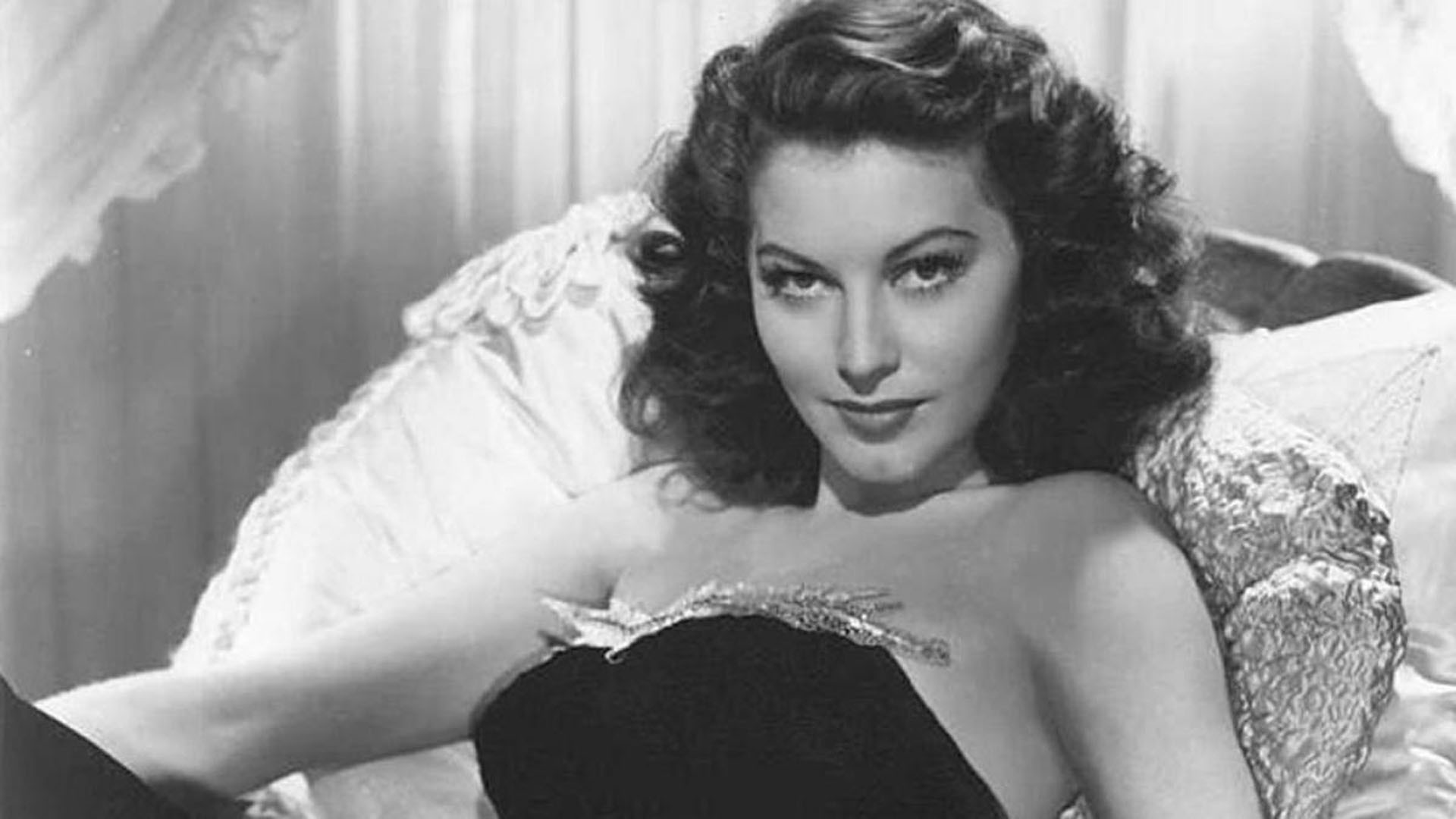 Ava Gardner, 100 años de una mujer libre que nunca quiso ser un bello animal