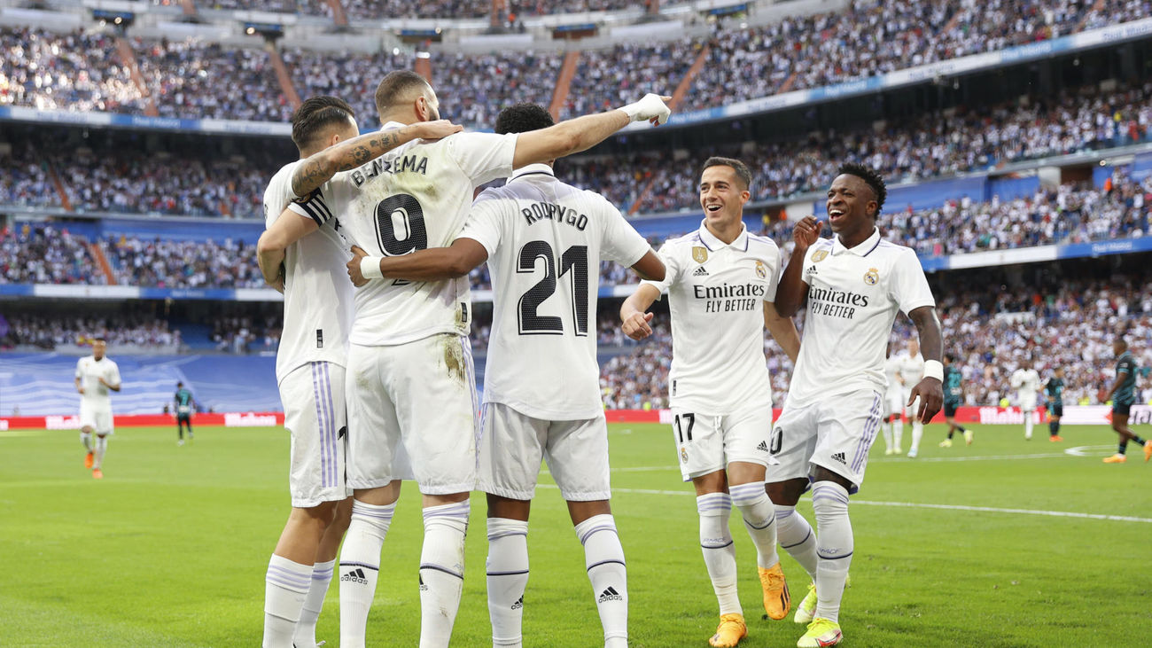 El Real Madrid golea al Almería