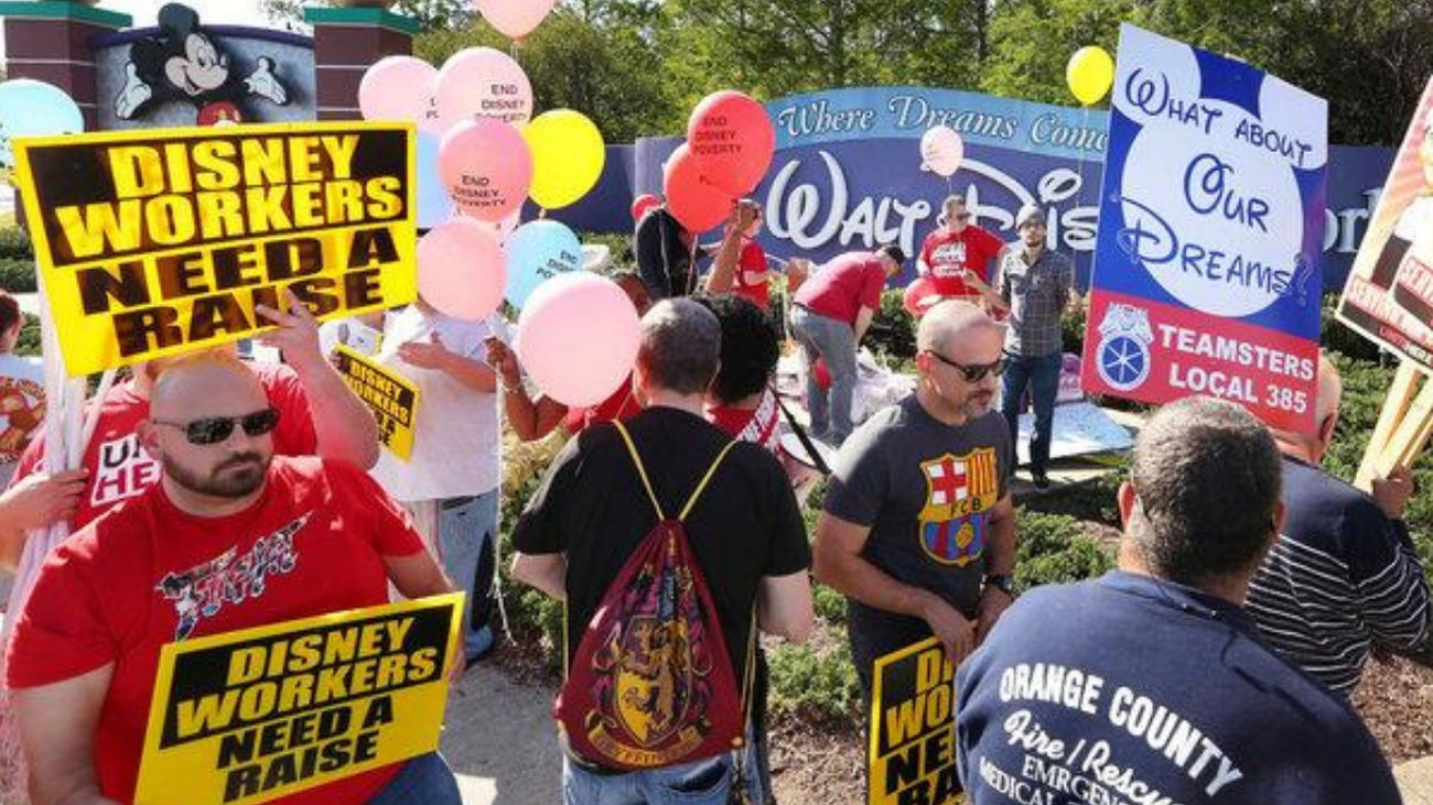 Los trabajadores de Disney se manifiestan