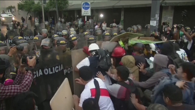 8 heridos y 6 detenidos tras la jornada de protestas antigubernamentales en Perú