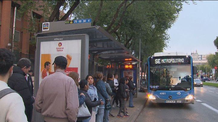 Corte de la Línea 7: Autobuses gratuitos entre García Noblejas y Metropolitano