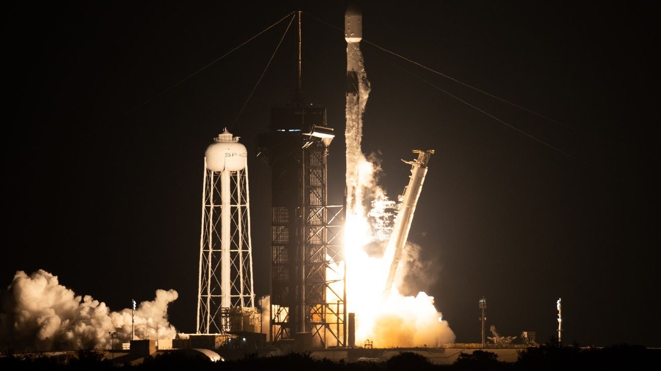 Lanzamiento de un cohete Falcon 9 de la empresa Space X