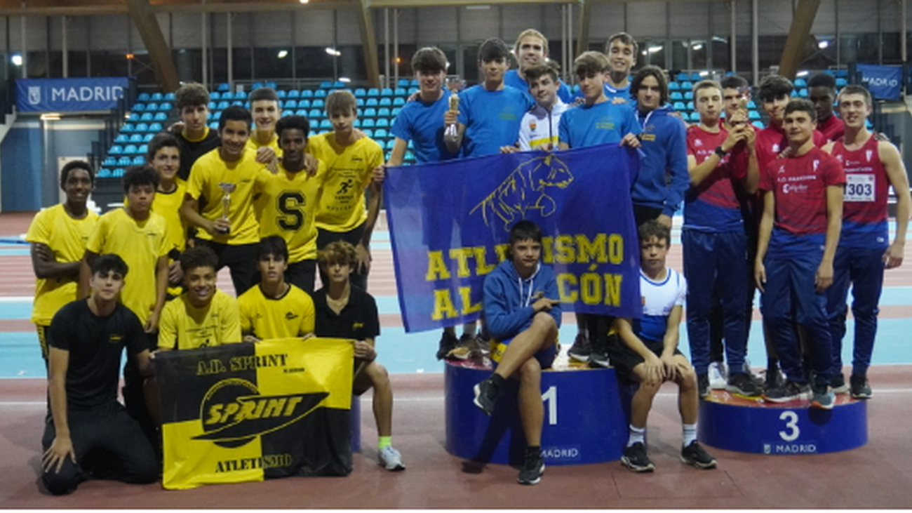 Podio del Campeonato de Madrid de Clubes Sub'16 de Pista Cubierta