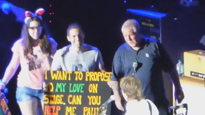 Lo que unió Paul McCartney...¿Lo ha desunido el tiempo? Averiguamos qué ha ocurrido con la pareja viral que se prometió en su concierto en el Calderón