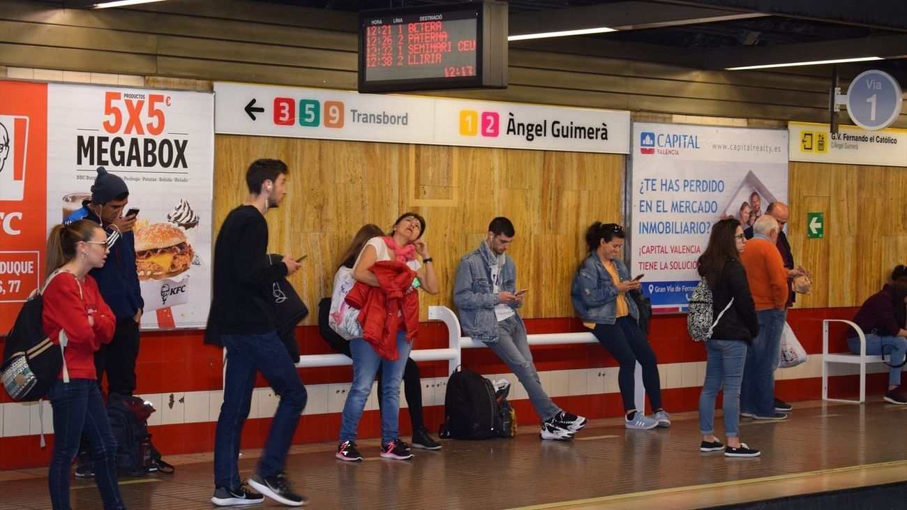 Estación de MetroValencia Àngel Guimerà