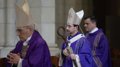 El cardenal Cobo apela en el funeral del 11M al "verdadero diálogo" frente a "una política de vuelo rasante"