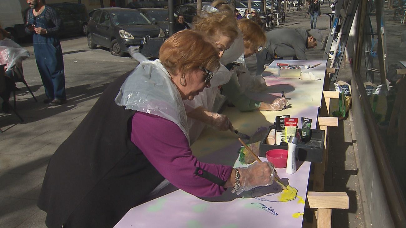 Las Abuelas Grafiteras De Lavapi S Dan Inicio Al Festival Calle