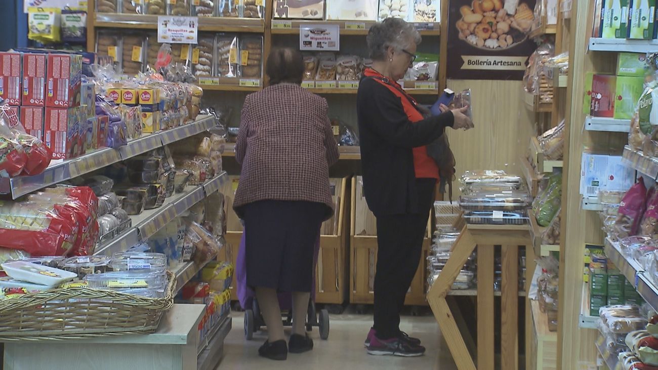 Mujeres en un supermercado