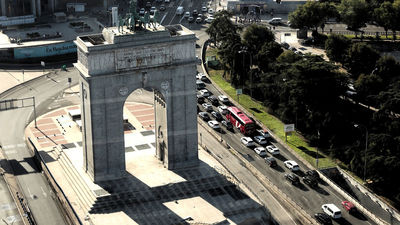 Almeida descarta retirar el Arco de  la Victoria de Moncloa por ser un Bien de Interés Cultural