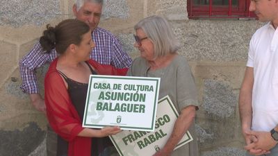 Concentración en Alpedrete para mantener a Francisco Rabal y Asunción Balaguer en su callejero