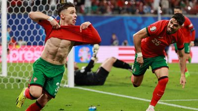 2-1. Agónico triunfo de Portugal ante Chequia