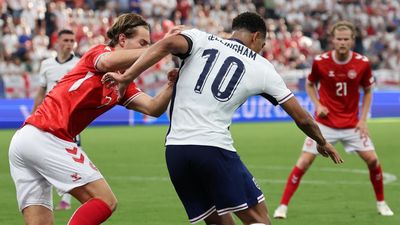 1-1. Inglaterra resiste a Dinamarca