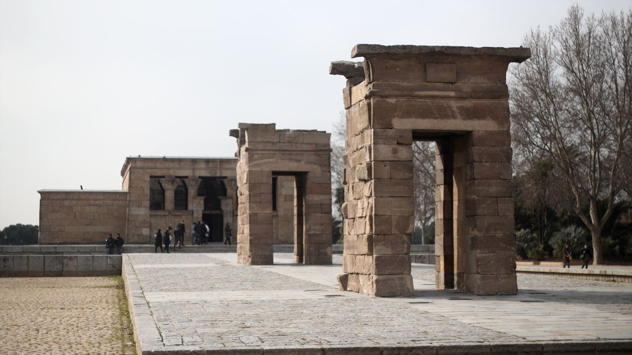 Templo de Debod del antiguo Egipto en el Parque del Oeste
