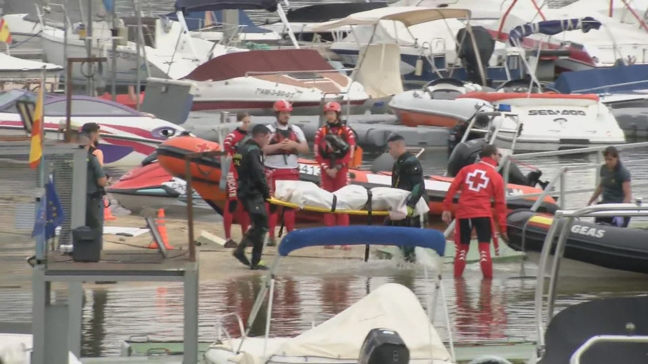 Rescate del cuerpo de un joven ahogado en el pantano de San Juan