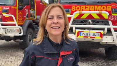 María Jesús Roa, la primera mujer bombero de la Comunidad, deja el Cuerpo tras 34 años