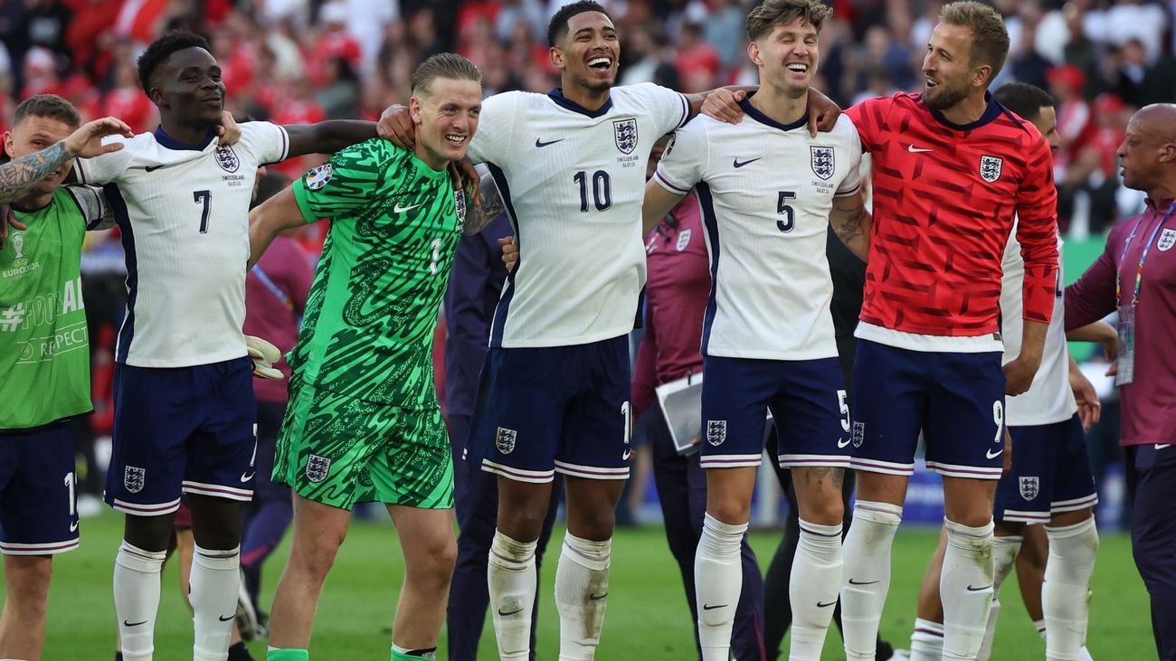 Los jugadores de Inglaterra celebran el pase a semifinales de la Eurocopa