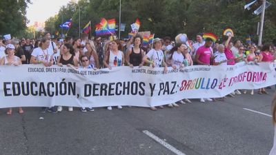 Miles de personas apoyan en las calles de Madrid la manifestación del Orgullo 2024