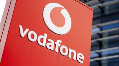 Los sindicatos rechazan la nueva propuesta de Vodafone de rebajar el ERE