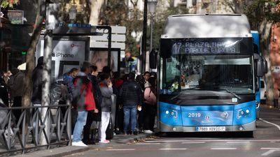 Los autobuses de la EMT de Madrid, afectados por la incidencia informática de Microsoft