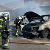 6 vehículos calcinados por un incendio en una chabola en Leganés